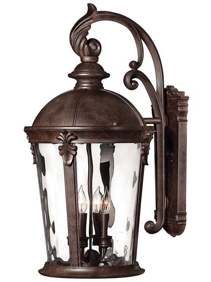 Windsor Medium Entry Sconce in River Rock.